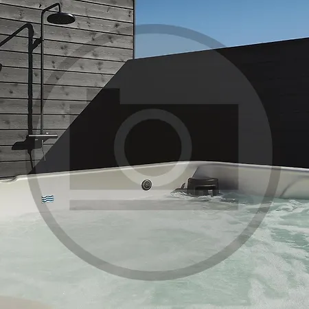 Pet Friendly In With Sauna Vakantiehuis *