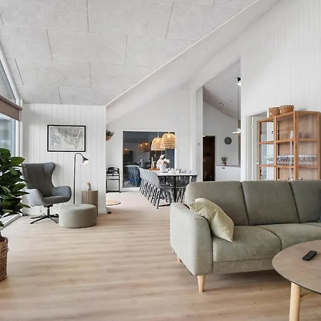 Pet Friendly In With Sauna بيت للعطل