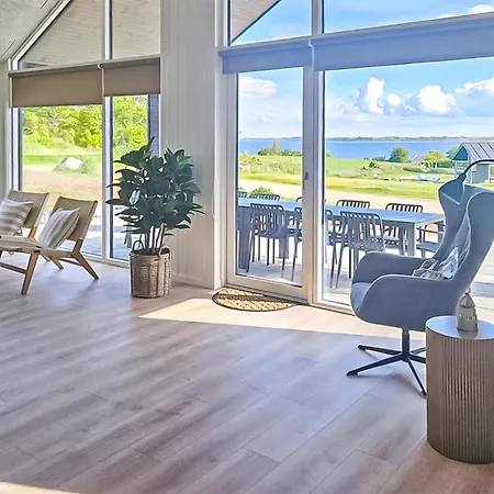 Pet Friendly In With Sauna * Fåborg